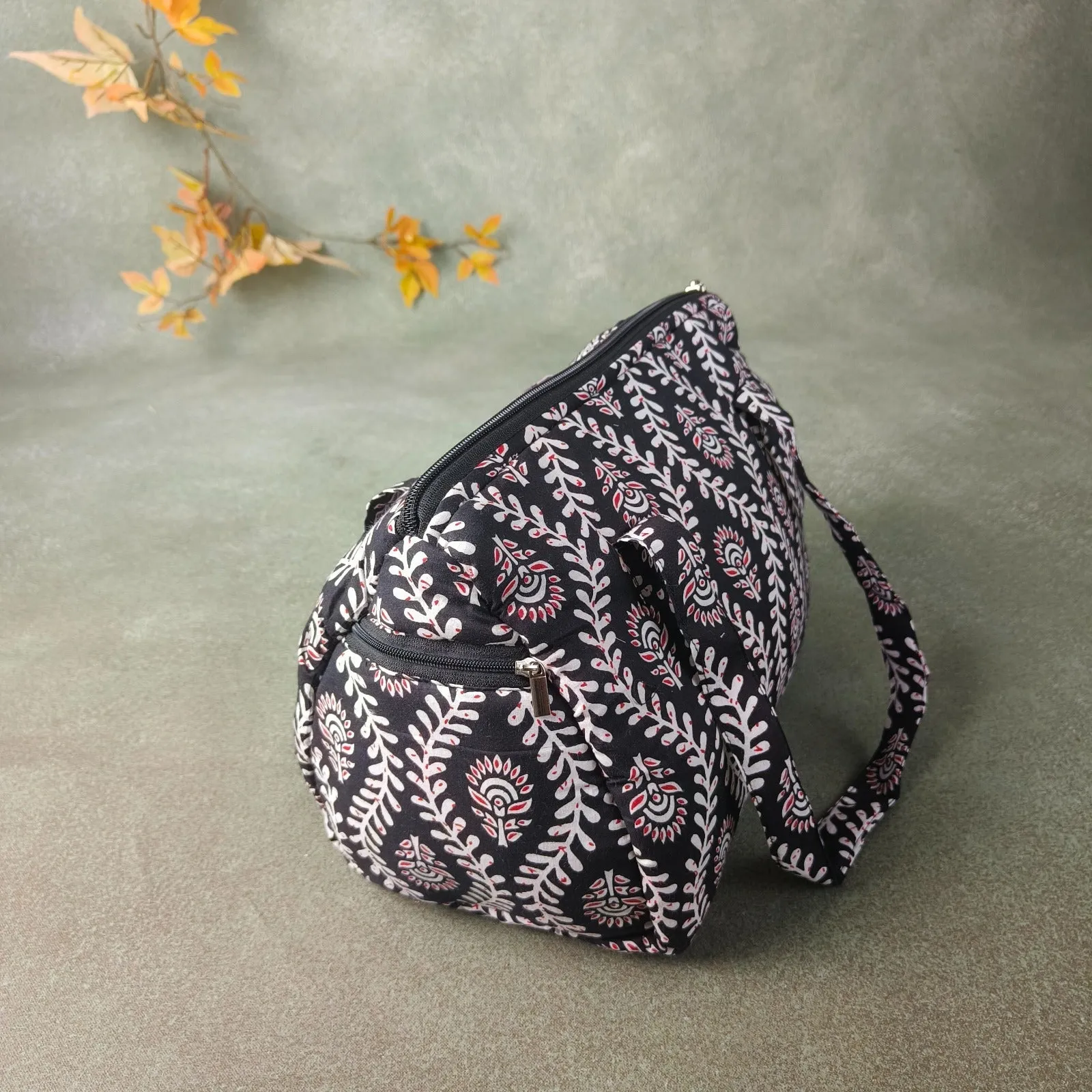 Barrel Handbags Black with White Anthemoin Prints Design