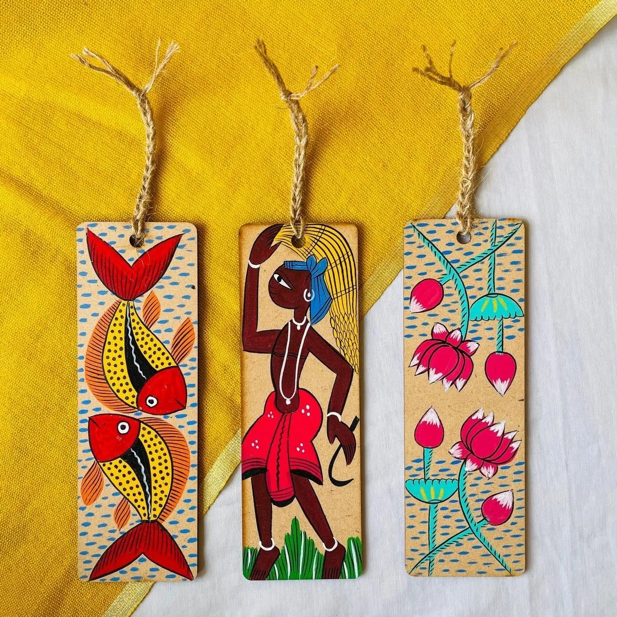 Varja Wooden Bookmark