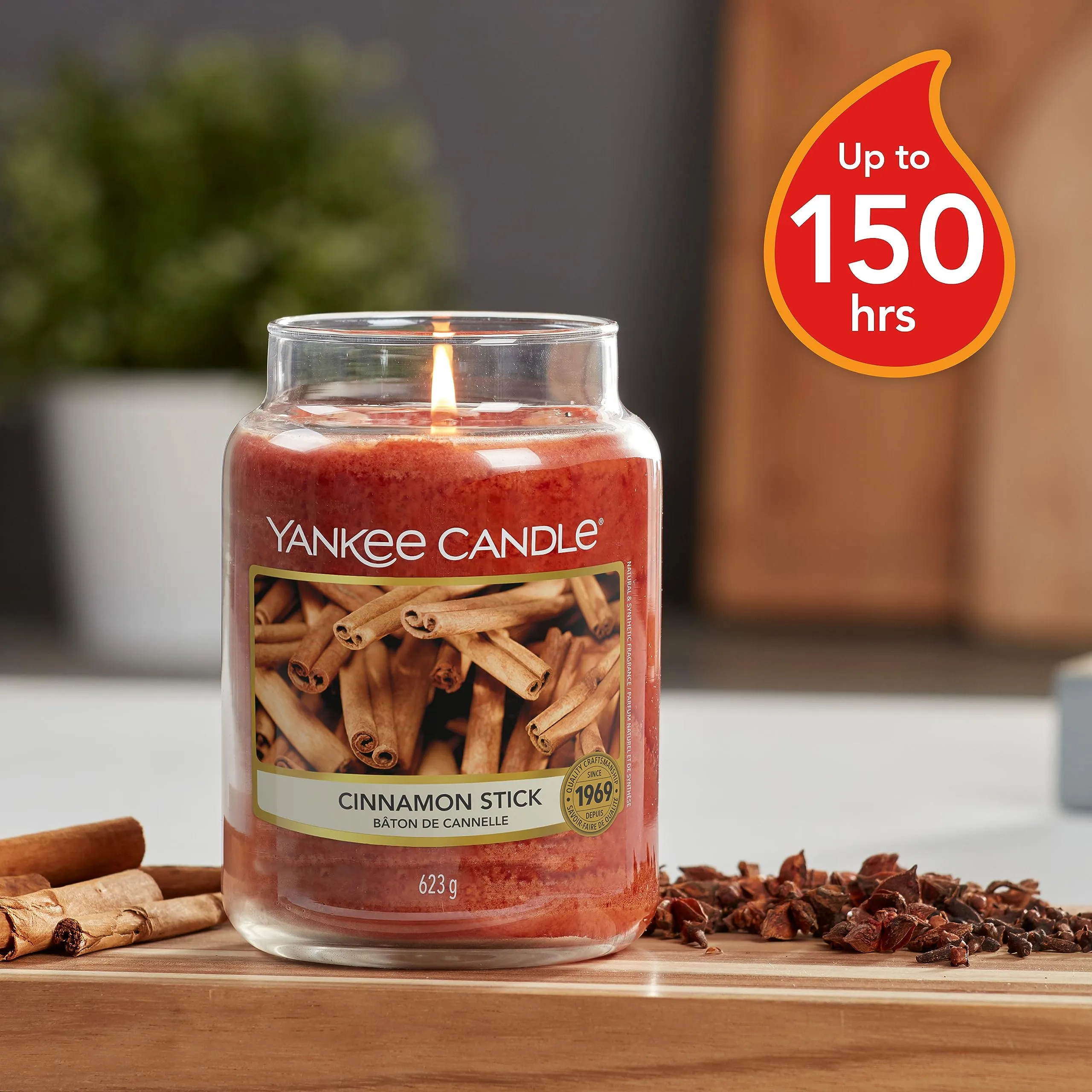 Yankee Candle Cinnamon Stick Small Jar Candle, Food & Spice Scent